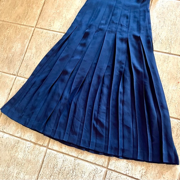 Vintage Talbots Navy Midi Dress Size 4 Button Down Pleated Short Sleeve Retro - Picture 9 of 9